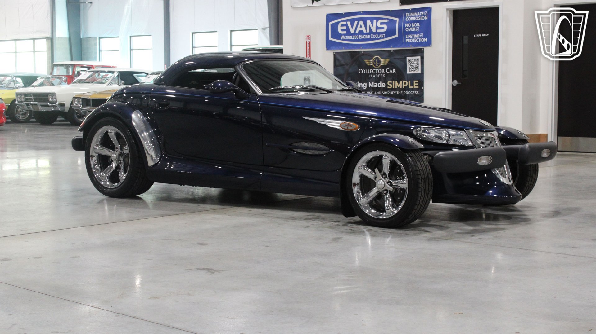 Used 2001 Chrysler Prowler RWD image 27