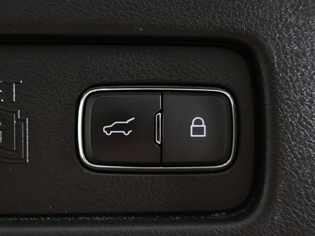 Used 2020 Lincoln Aviator Black Label w/ Dynamic Handling Package AWD/4WD image 70