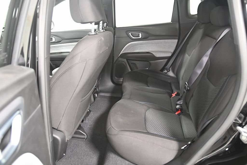 New 2025 Jeep Compass Sport AWD/4WD image 21