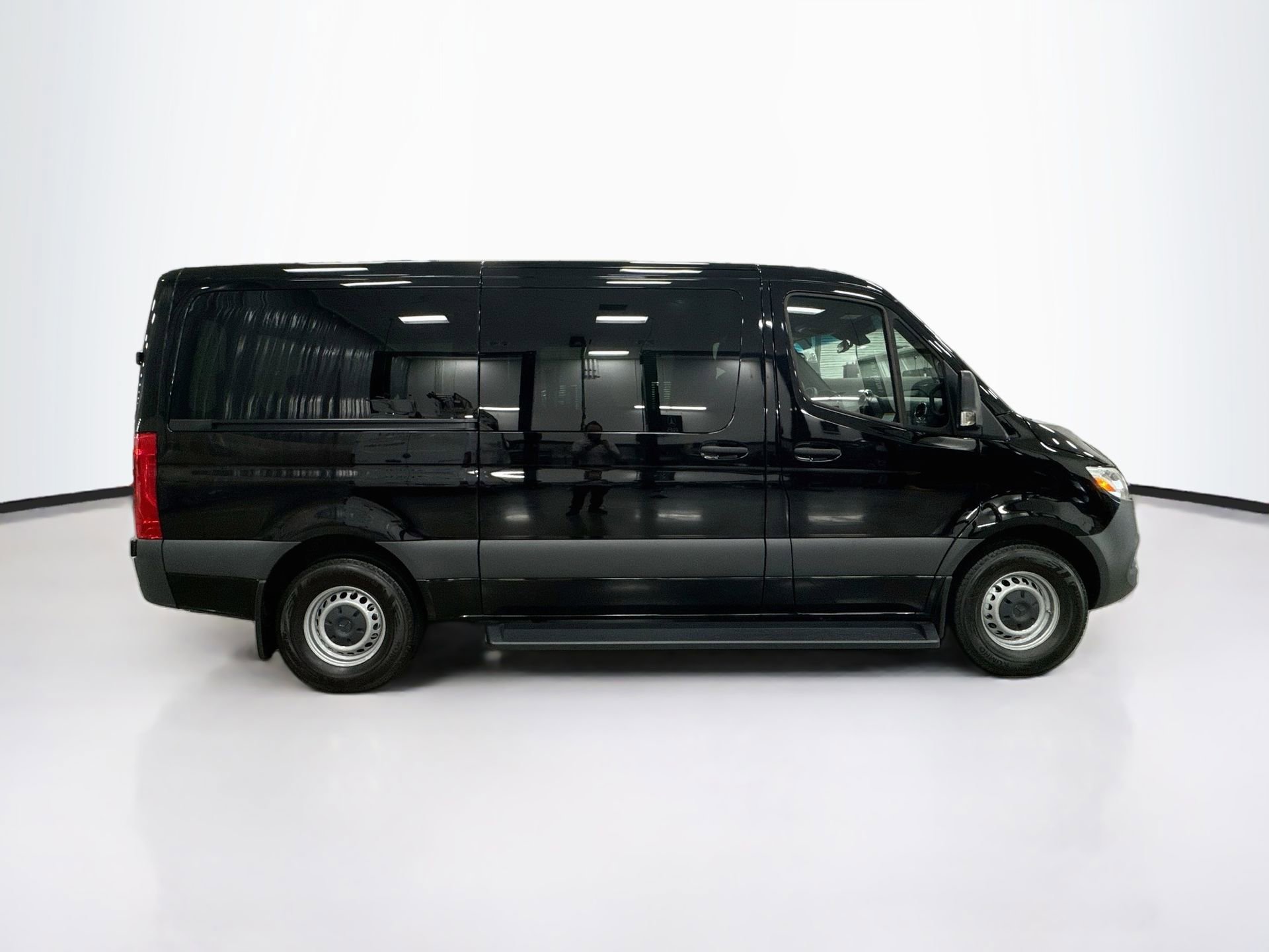 New 2025 Mercedes-Benz Sprinter 2500 image 9