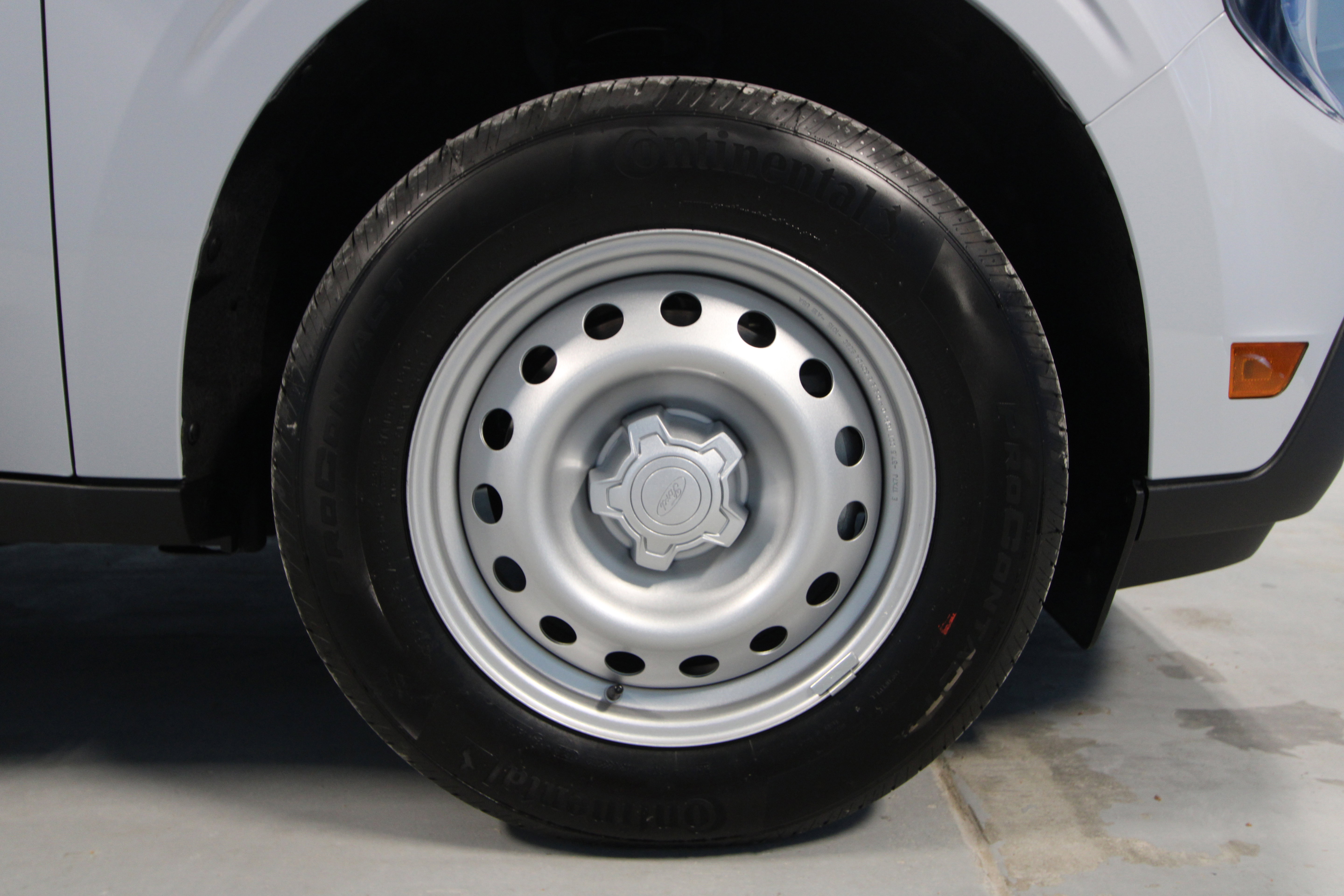 New 2026 Ford Maverick XL FWD image 25