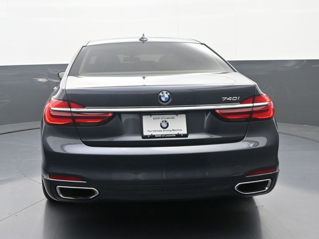Used 2016 BMW 740i RWD image 6