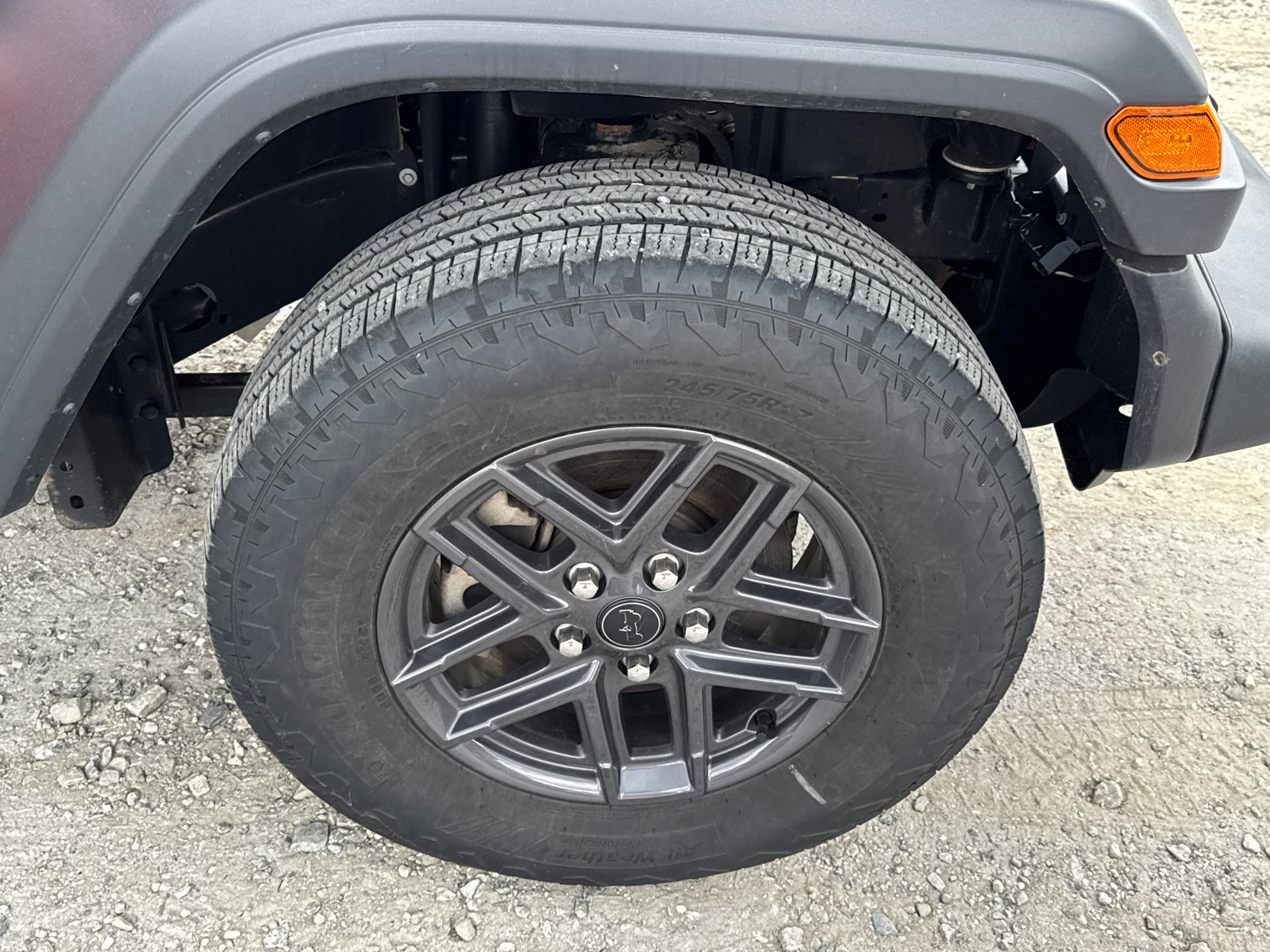 Used 2025 Jeep Wrangler Sport AWD/4WD image 15