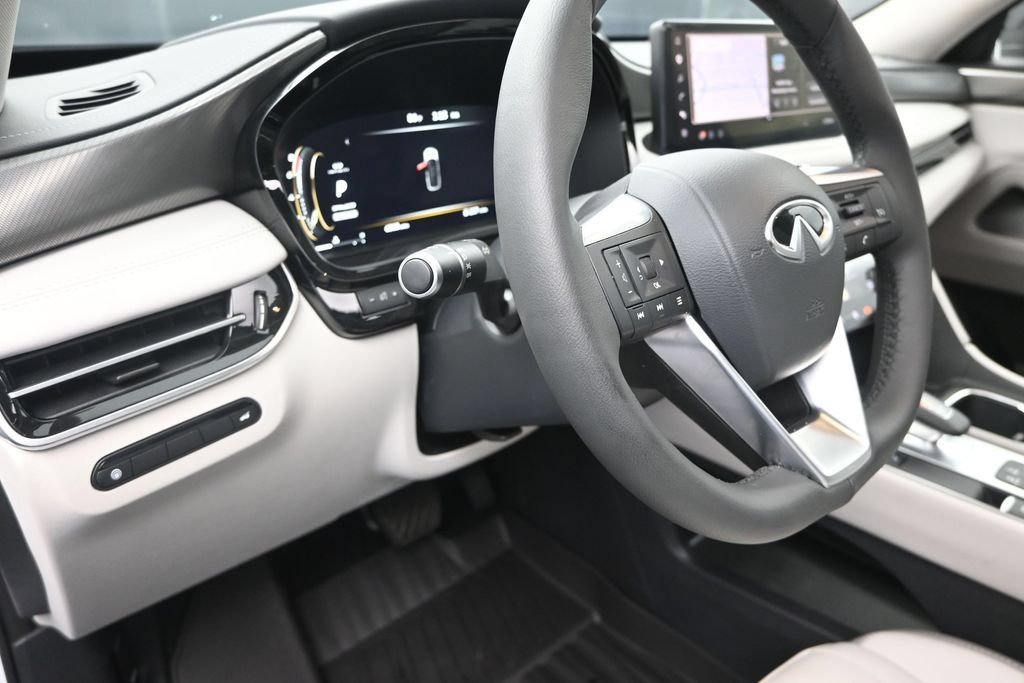 Certified 2026 INFINITI QX60 Pure w/ Cargo Package FWD image 12