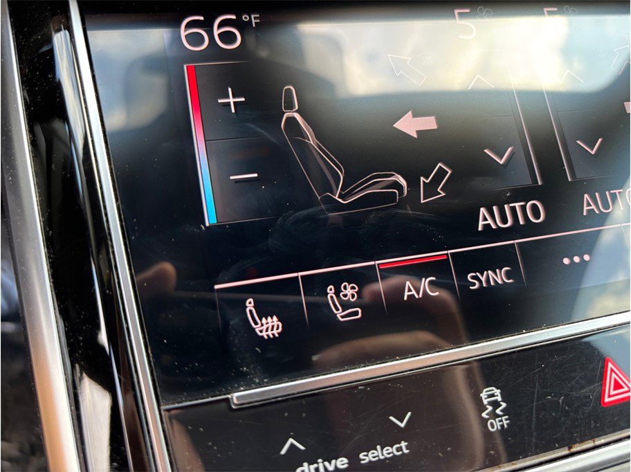 Used 2020 Audi A8 L 4.0T w/ Executive Package image 38