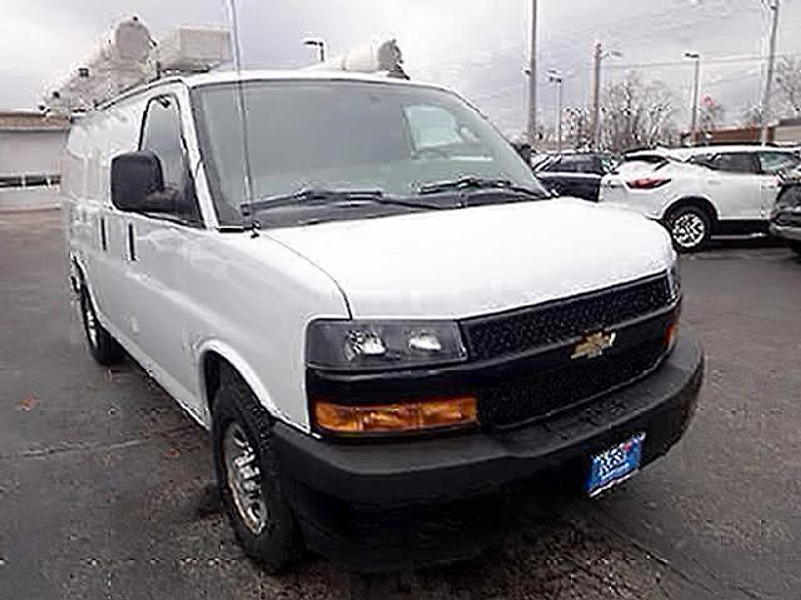 Used 2021 Chevrolet Express 2500 w/ Driver Convenience Package image 1
