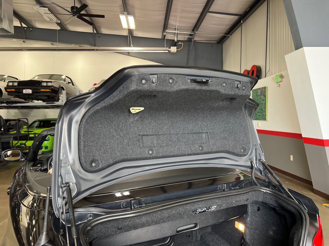 Used 2013 BMW 135i Convertible image 40