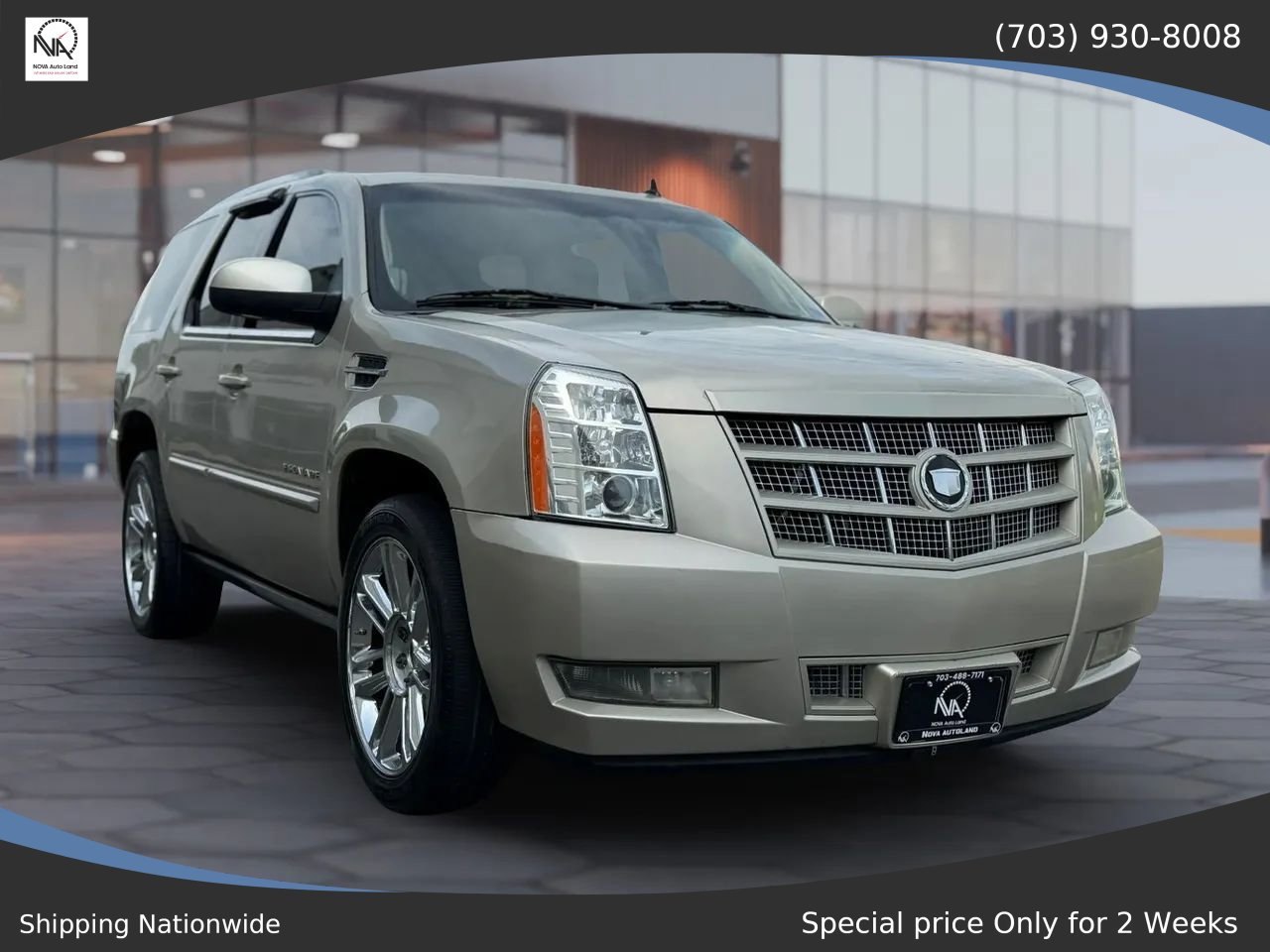 Used 2013 Cadillac Escalade Premium AWD/4WD image 3