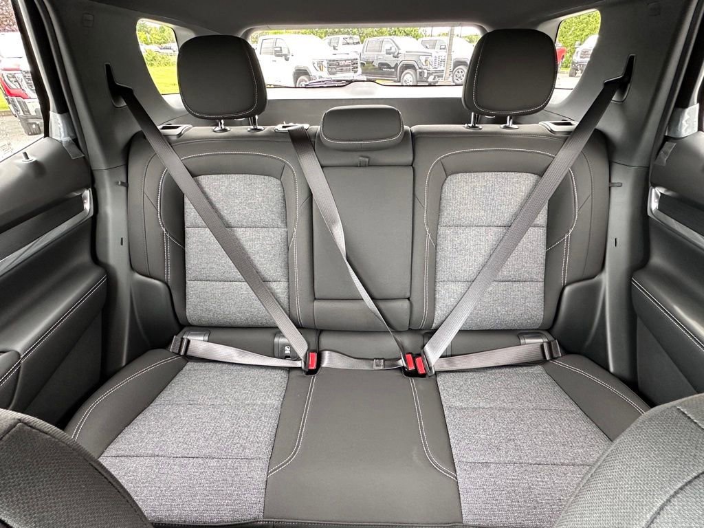 New 2026 GMC Terrain Elevation AWD/4WD image 18
