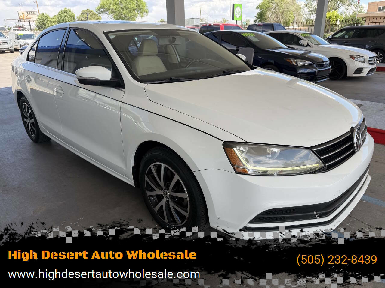 Used 2017 Volkswagen Jetta SE FWD image 1
