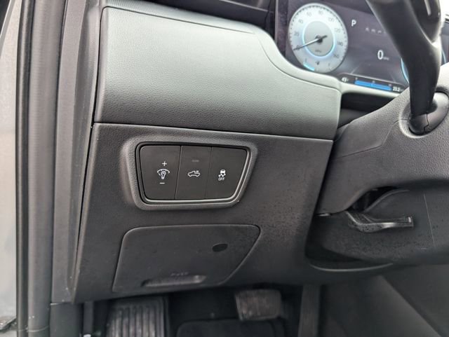 Used 2024 Hyundai Santa Cruz Night image 11