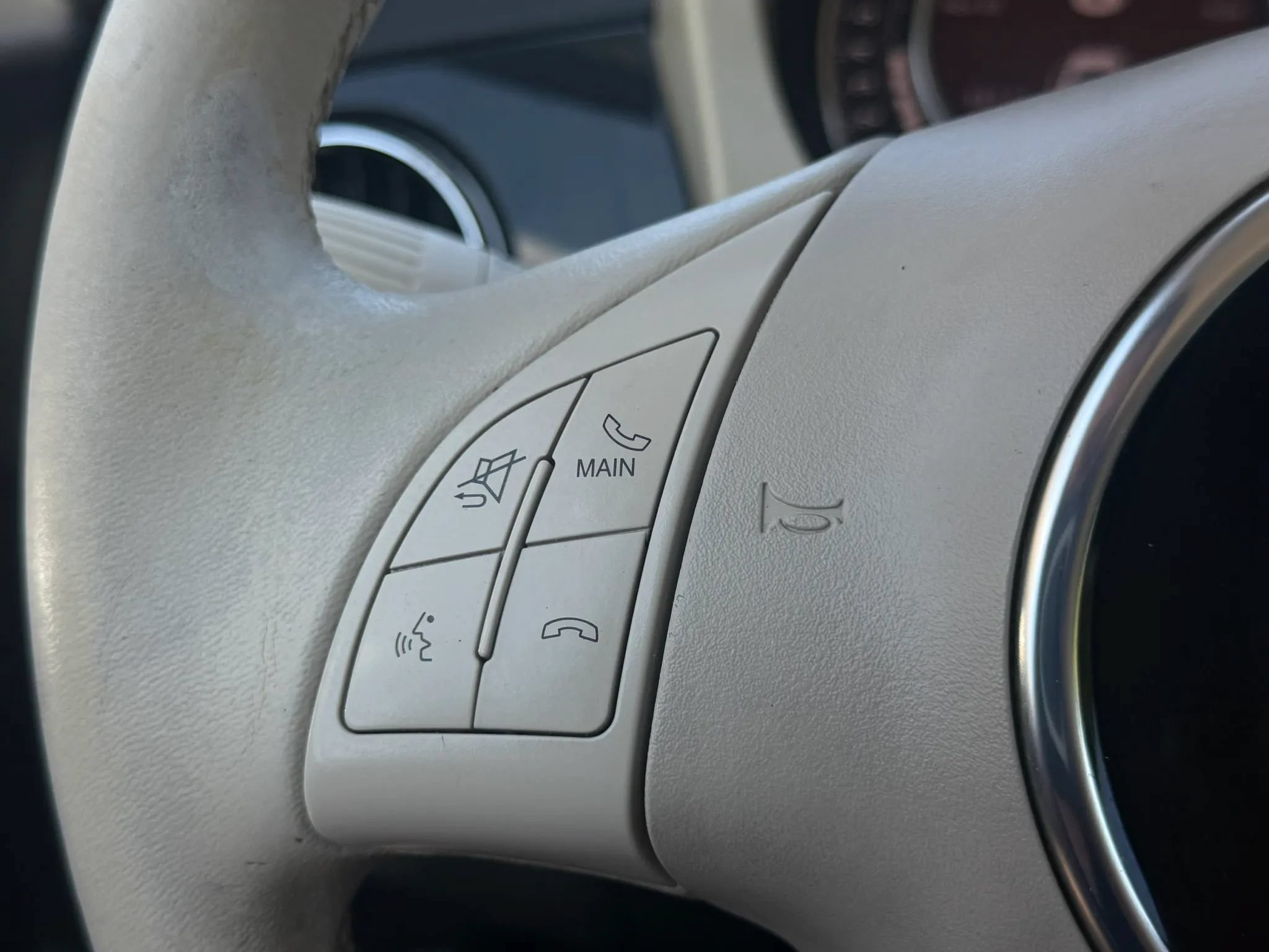 Used 2017 FIAT 500 Pop FWD image 17