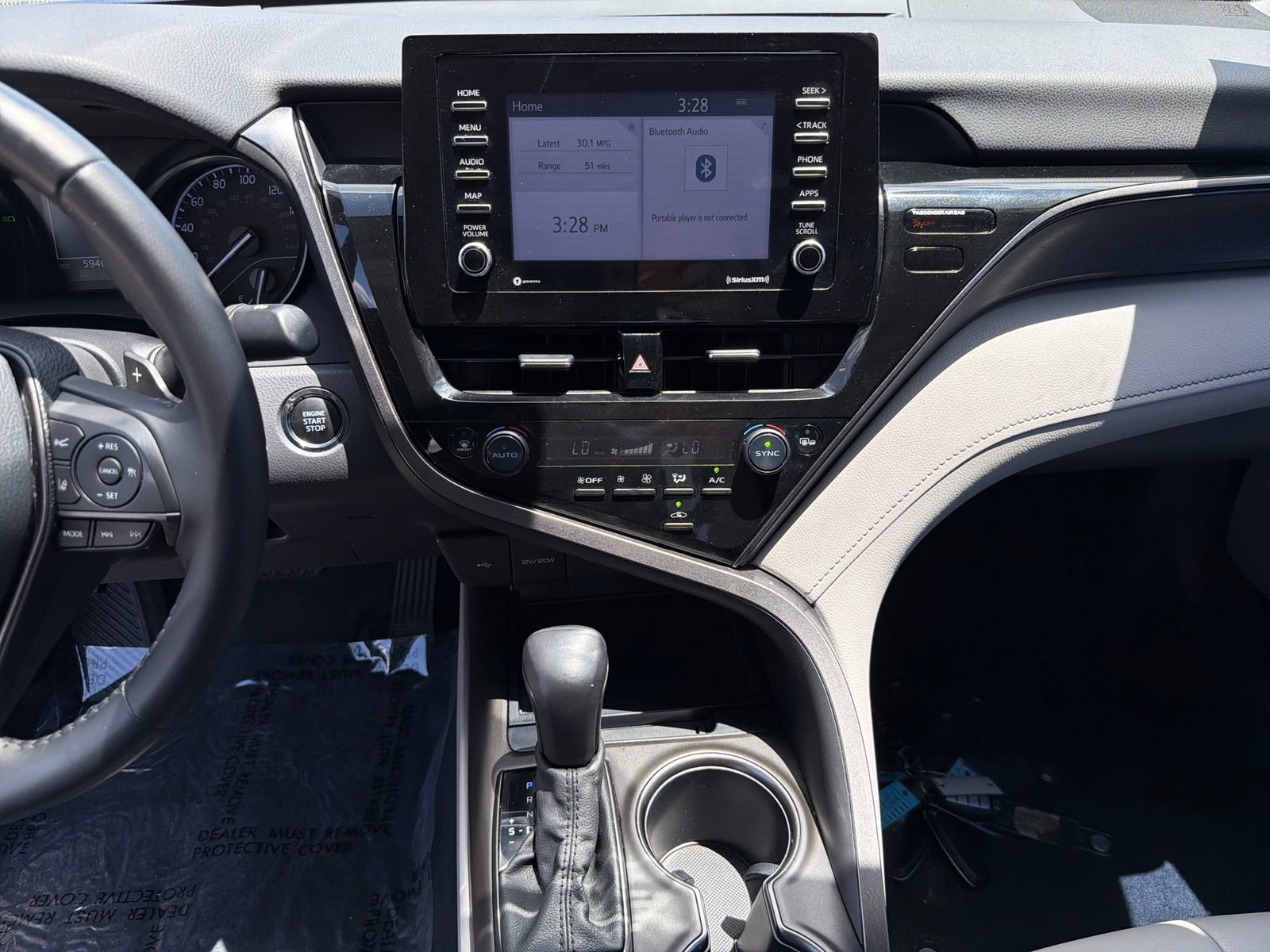 Used 2022 Toyota Camry SE w/ Convenience Package FWD image 20