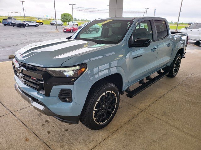 Used 2026 Chevrolet Colorado Z71 w/ Technology Package AWD/4WD image 13