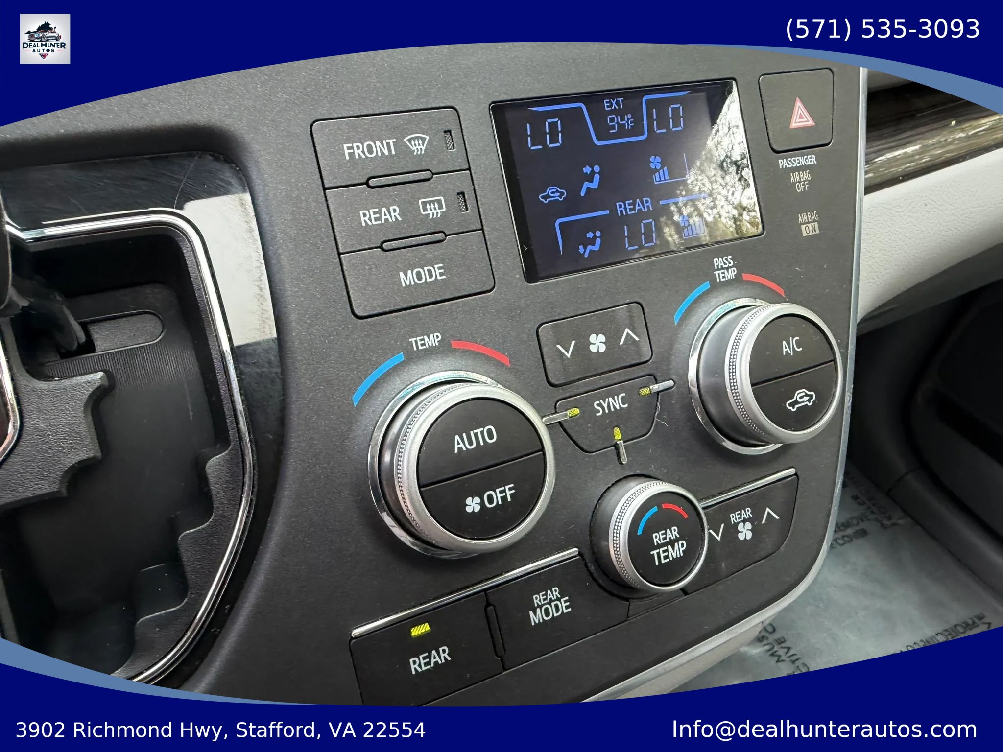 Used 2016 Toyota Sienna XLE Premium FWD image 25