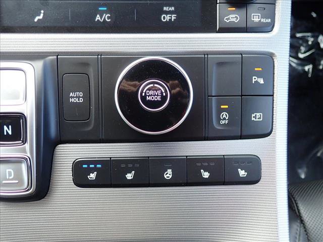 Used 2025 Hyundai Palisade Calligraphy FWD image 21