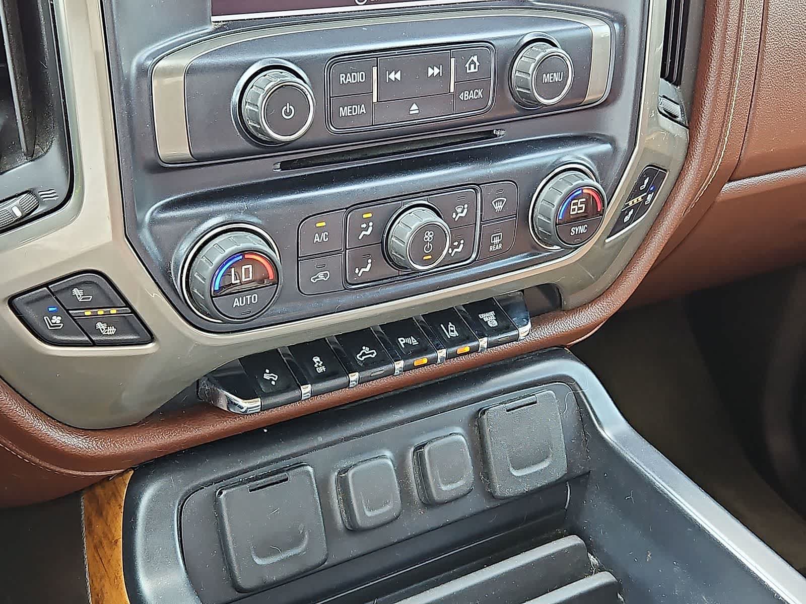 Certified 2016 Chevrolet Silverado 3500 High Country w/ Duramax Plus Package AWD/4WD image 23
