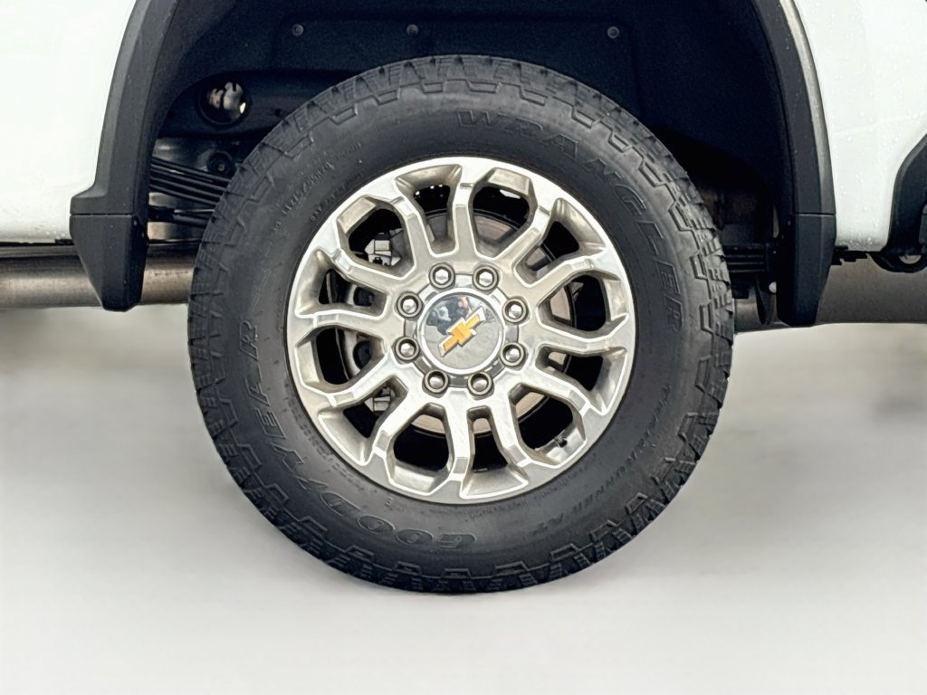 Used 2025 Chevrolet Silverado 2500 LT w/ Z71 Chrome Sport Edition AWD/4WD image 32