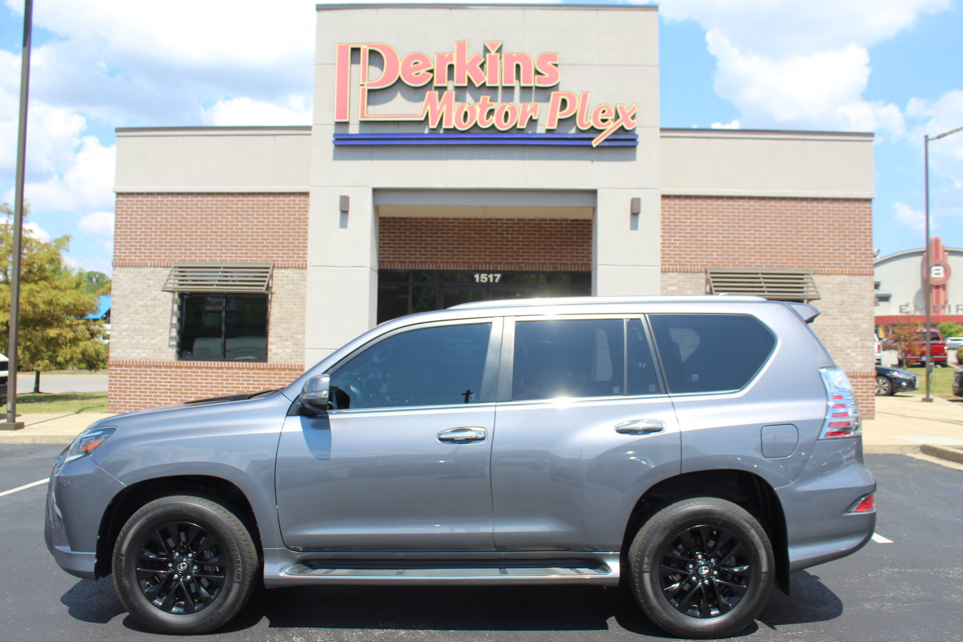 Used 2022 Lexus GX 460 Premium w/ Premium Plus Package AWD/4WD image 9