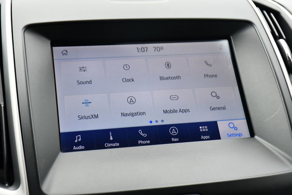 Used 2020 Ford Edge SEL w/ Convenience Package AWD/4WD image 32
