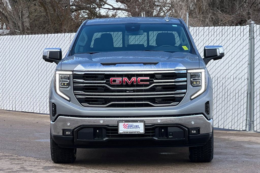 New 2026 GMC Sierra 1500 SLT image 6