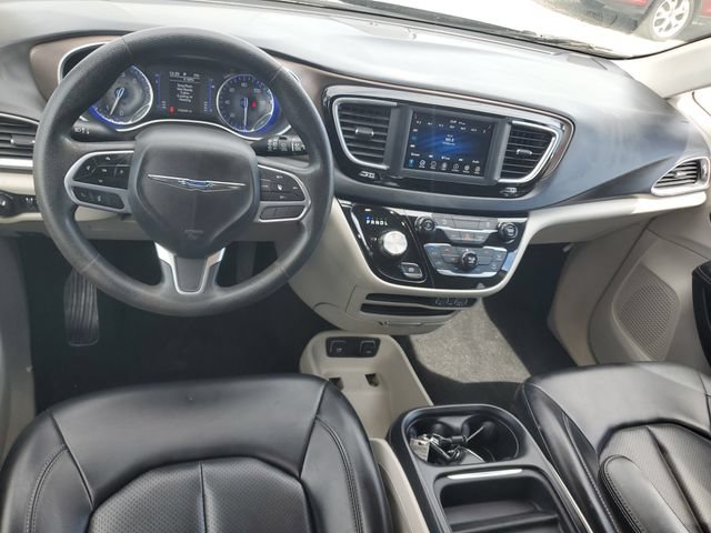 Used 2021 Chrysler Voyager Lxi FWD image 10