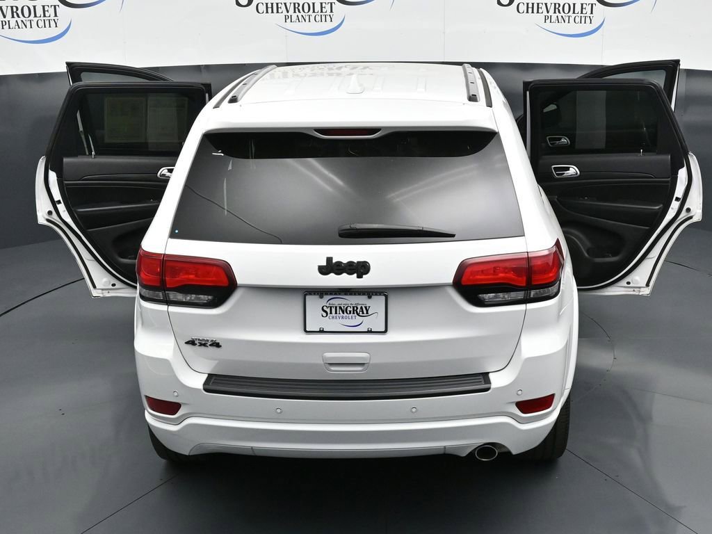Used 2021 Jeep Grand Cherokee Laredo X image 26