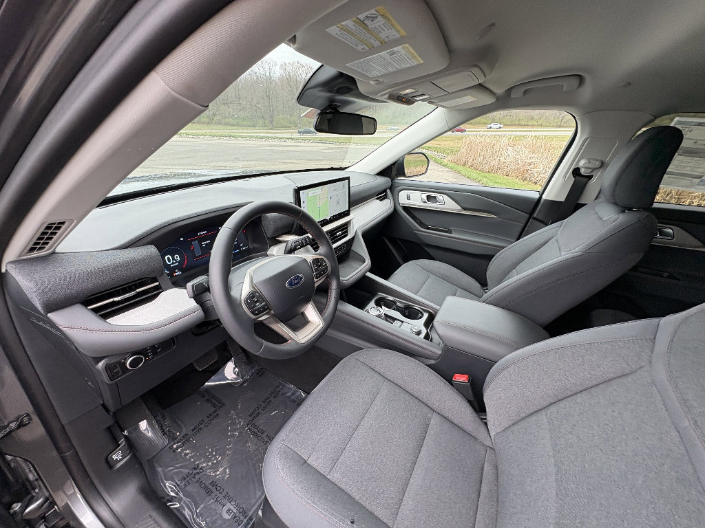 New 2026 Ford Explorer Active image 31