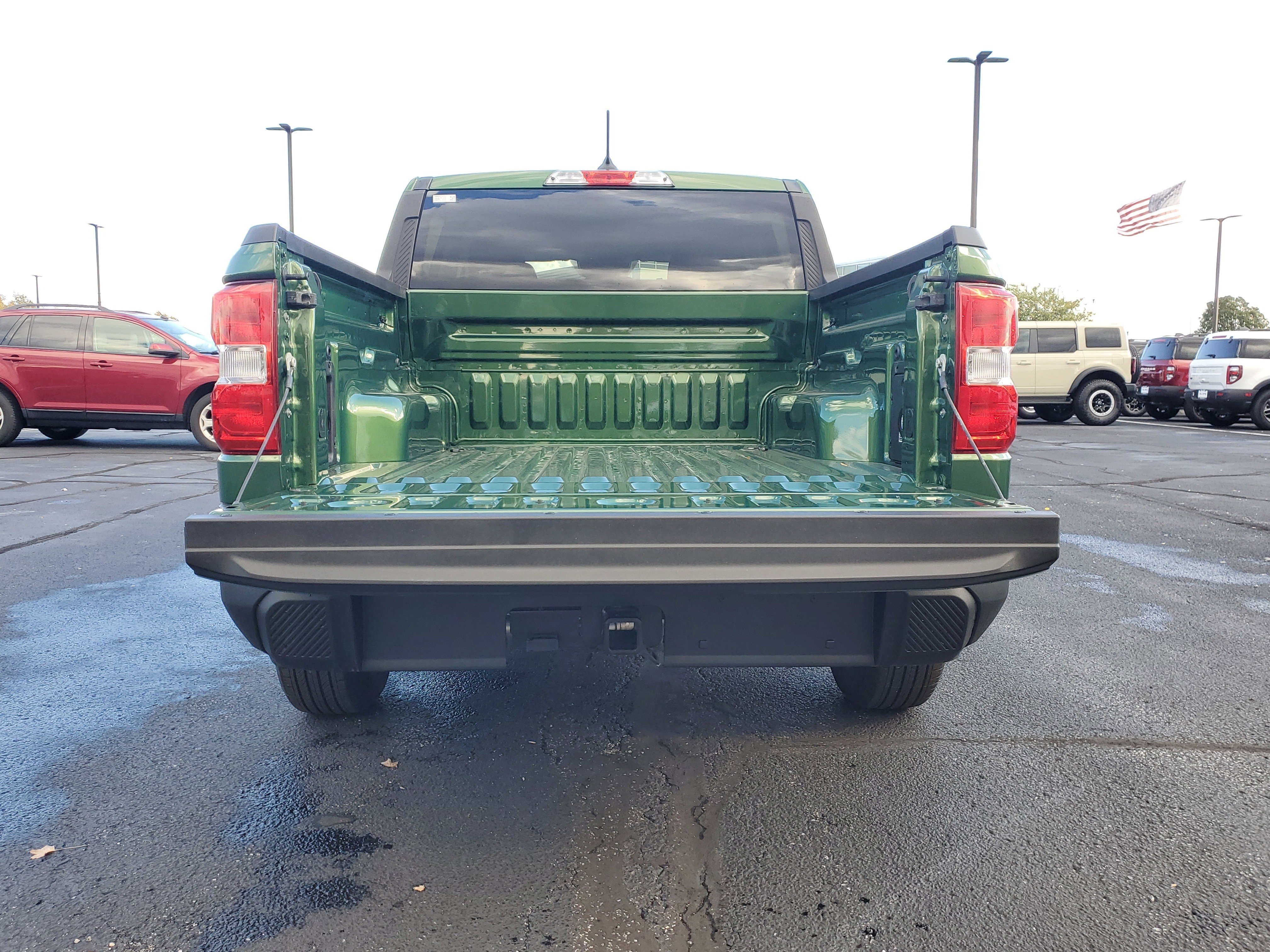 New 2025 Ford Maverick XLT w/ XLT Luxury Package image 7