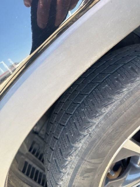 Used 2016 Toyota Highlander XLE image 24