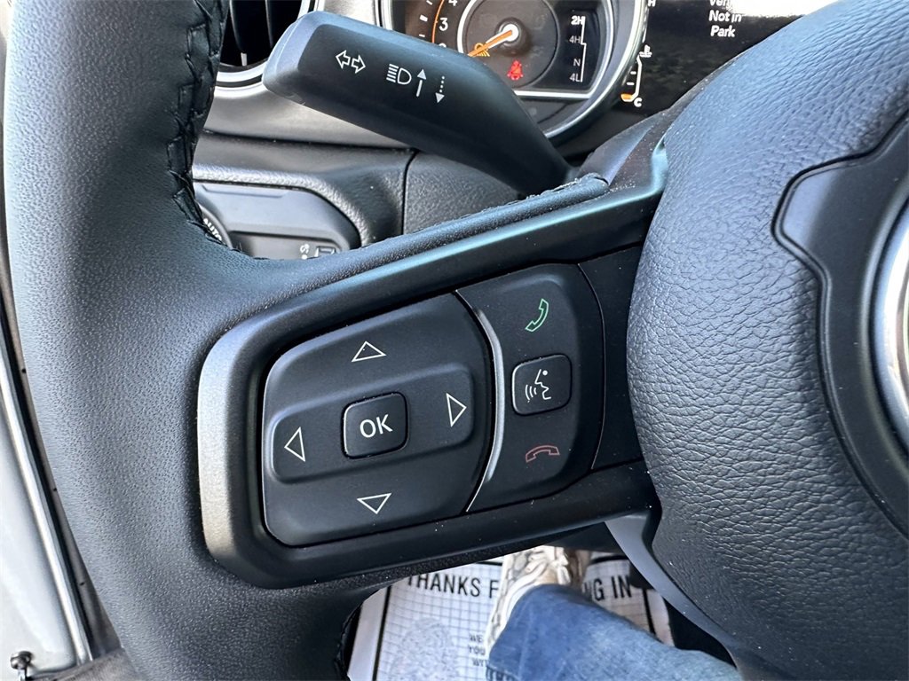 New 2023 Jeep Gladiator Willys image 34