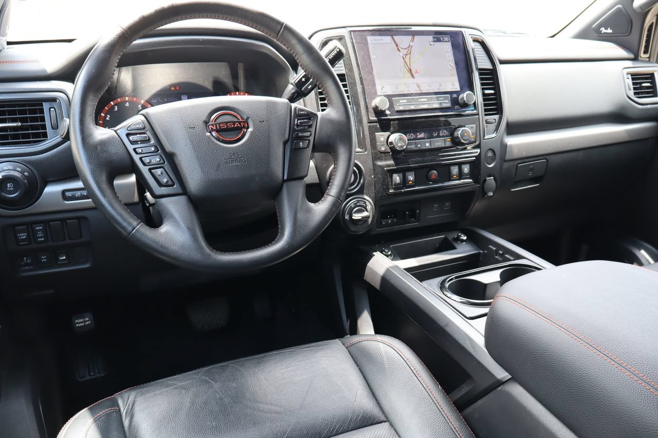 Used 2024 Nissan Titan PRO-4X w/ Pro-4x Convenience Package AWD/4WD image 5