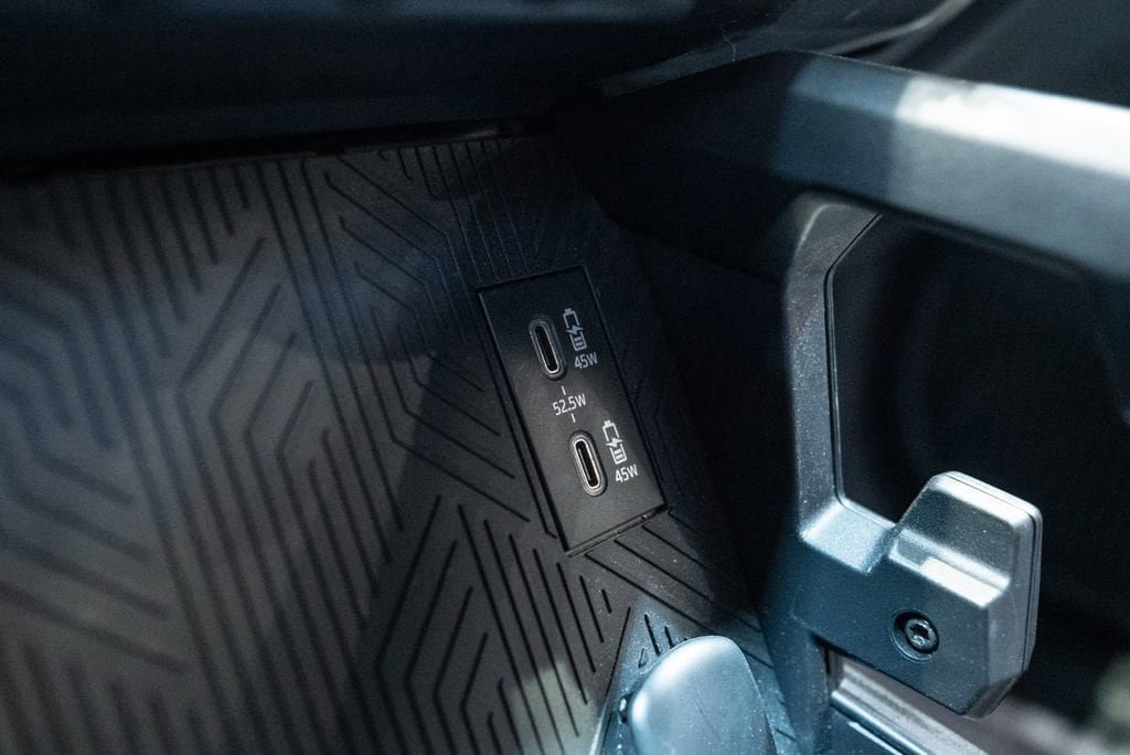 Certified 2025 Toyota Tacoma TRD Off-Road image 31