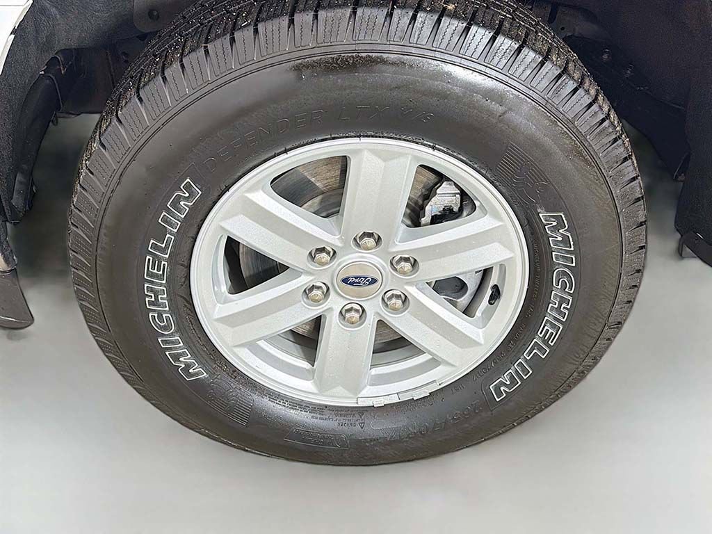 Used 2021 Ford F150 XLT w/ Trailer Tow Package image 14