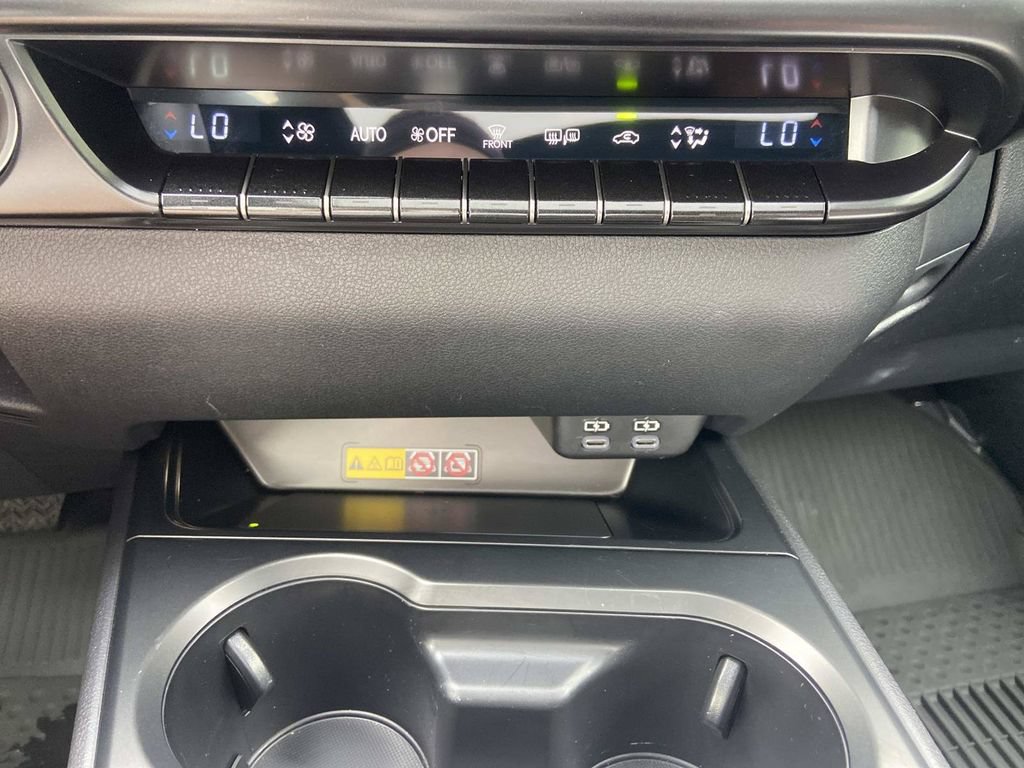 Used 2025 Lexus UX 300h FWD w/ Cold Area Package image 41