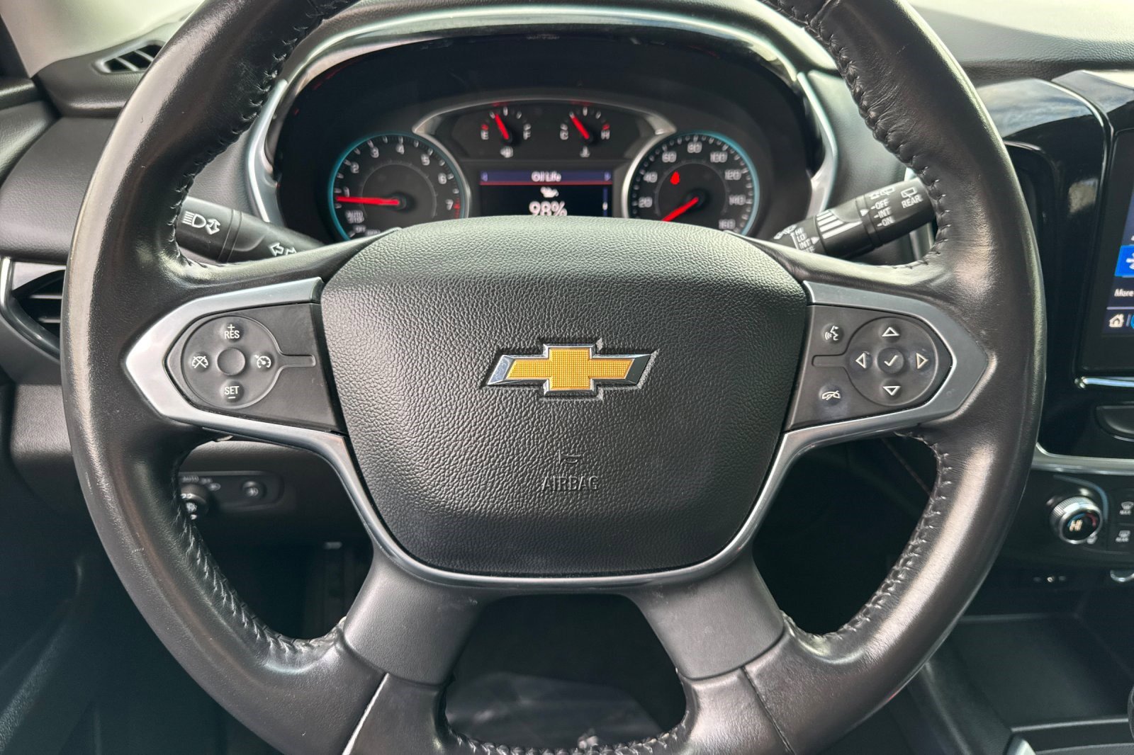 Used 2021 Chevrolet Traverse LT image 16