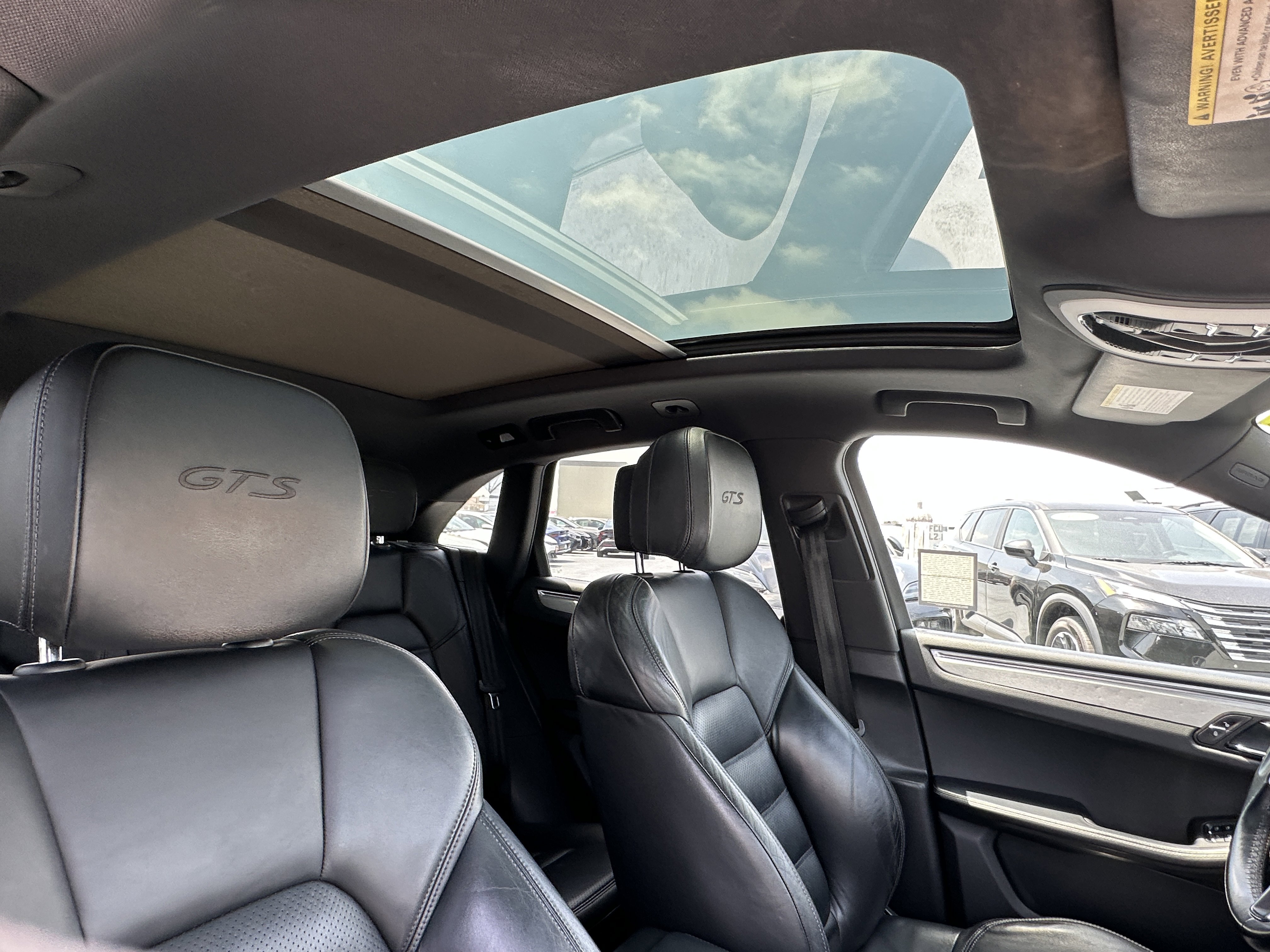 Used 2018 Porsche Macan GTS AWD/4WD image 18