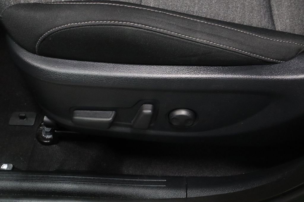 Used 2023 Kia Soul EX image 23