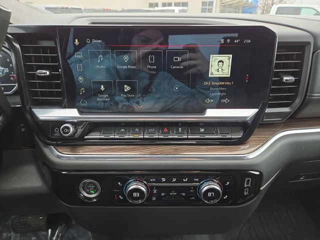 Used 2023 GMC Sierra 1500 Elevation image 27