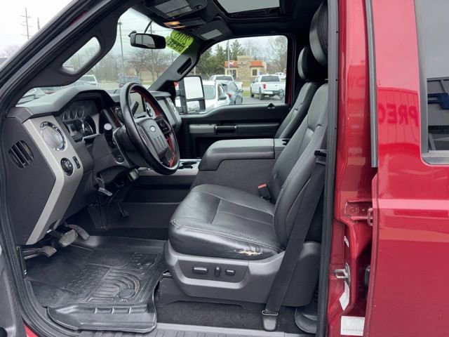 Used 2016 Ford F250 Lariat w/ Lariat Ultimate Package AWD/4WD image 24