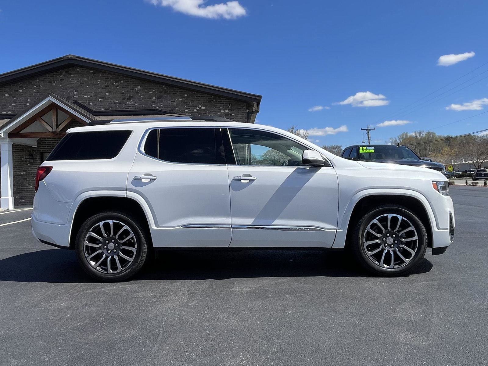Used 2020 GMC Acadia Denali w/ Denali Ultimate Package image 26