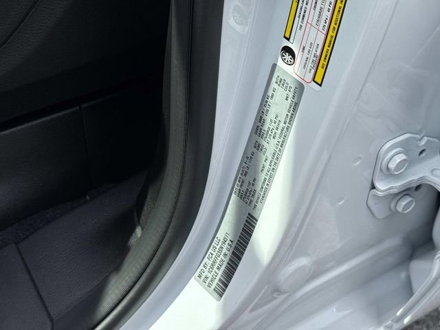 New 2025 RAM 1500 4x4 Crew Cab image 15