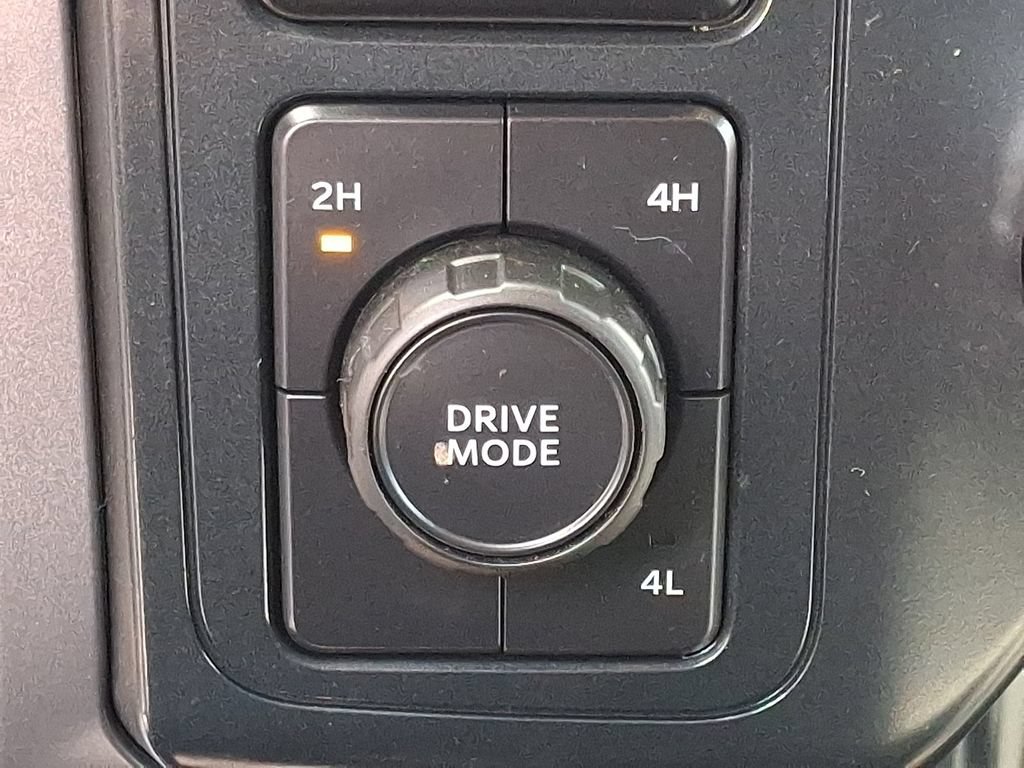 Used 2025 Ford F150 XLT w/ Equipment Group 301A Standard AWD/4WD image 19