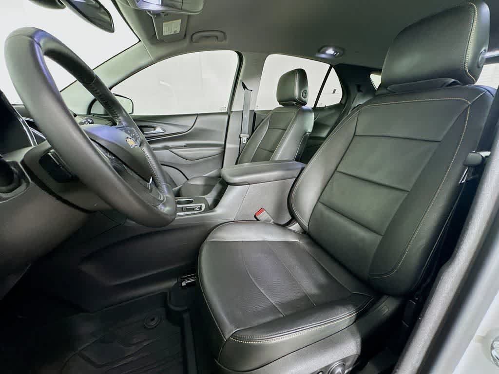 Used 2020 Chevrolet Equinox Premier FWD image 12