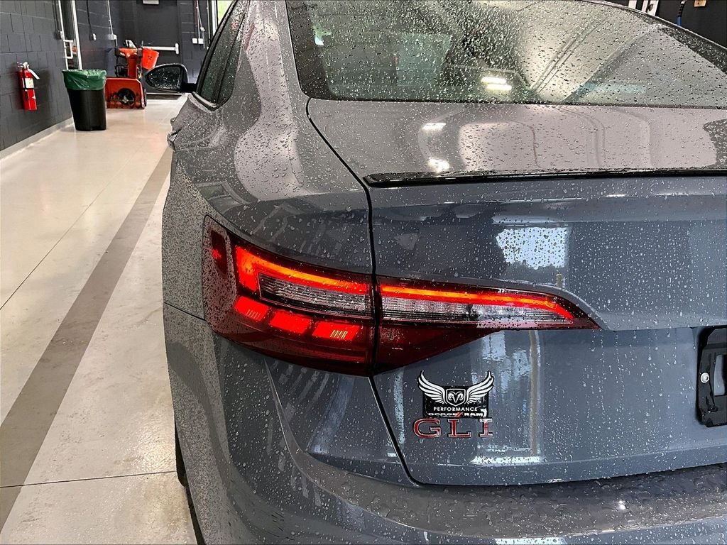 Used 2023 Volkswagen Jetta GLI Autobahn FWD image 26