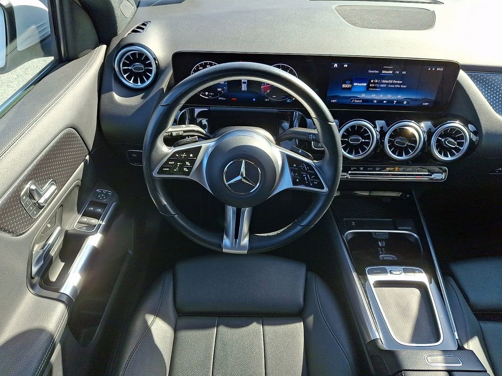 Used 2025 Mercedes-Benz GLA 250 image 13