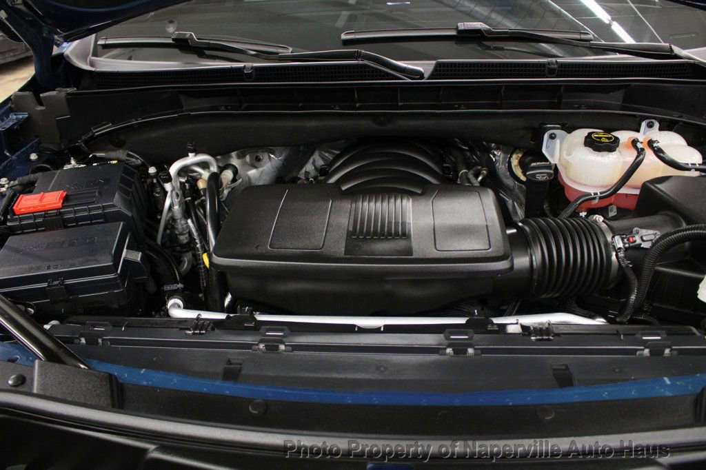 Used 2025 Cadillac Escalade ESV Sport Platinum w/ LPO, ONYX Package image 62