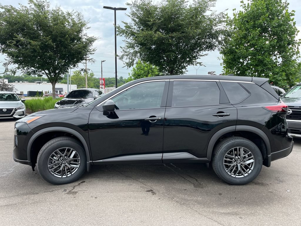 New 2026 Nissan Rogue S FWD image 4