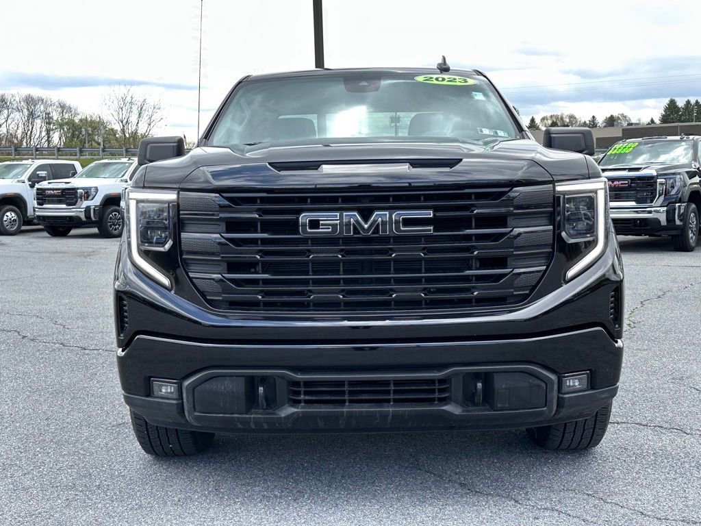 Used 2023 GMC Sierra 1500 Elevation video 4