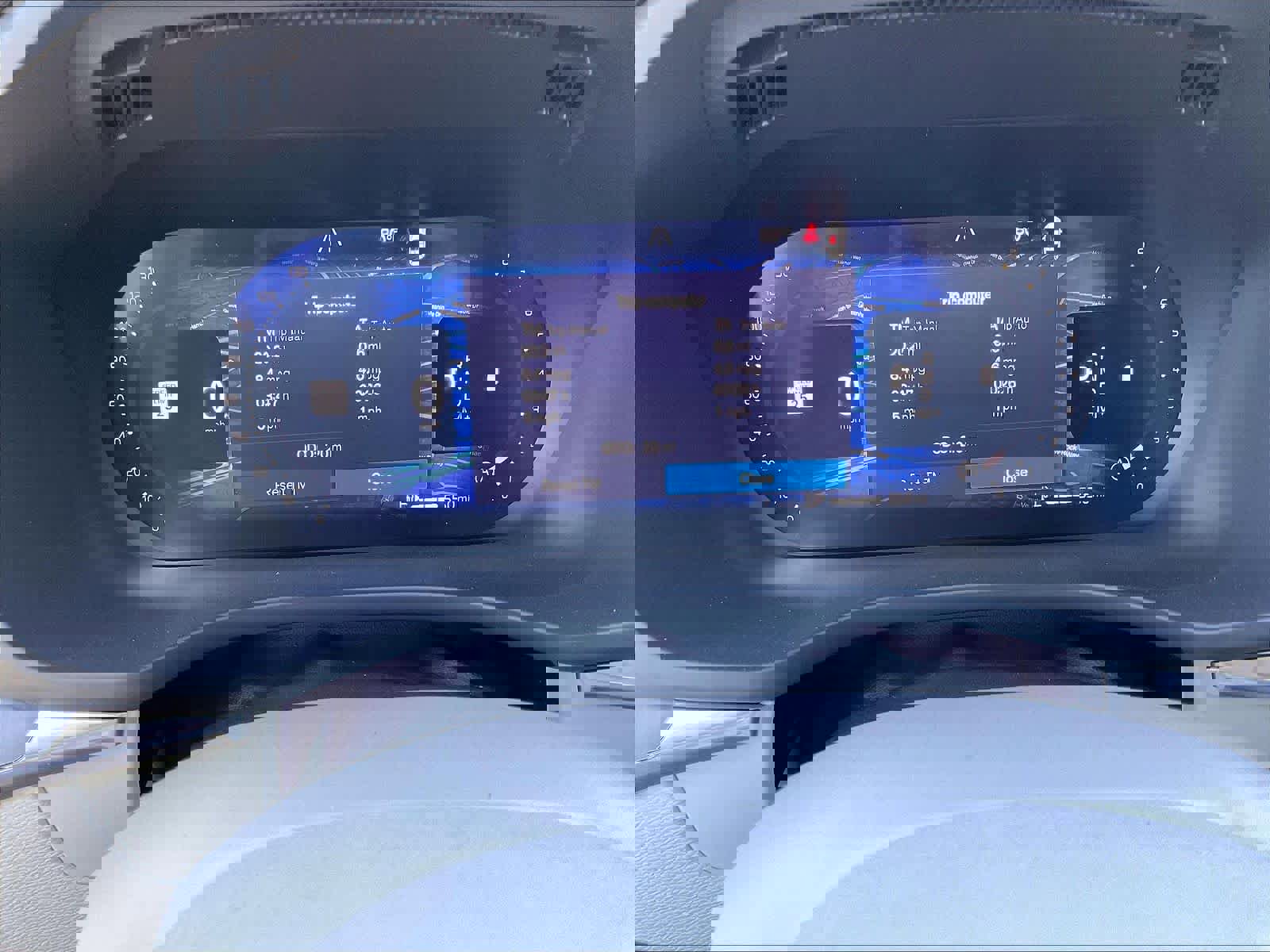 New 2025 Volvo XC60 B5 Core w/ Climate Package AWD/4WD image 19